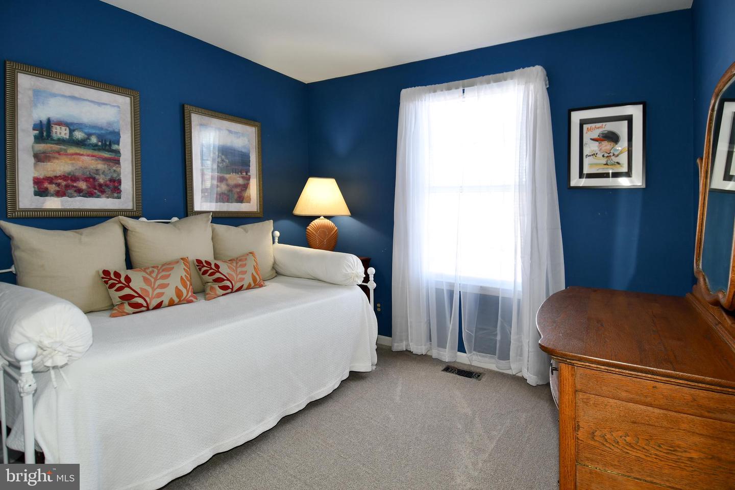 2697 MCGUFFEYS CT, WOODBRIDGE, Virginia 22191, 3 Bedrooms Bedrooms, ,2 BathroomsBathrooms,Residential,For sale,2697 MCGUFFEYS CT,VAPW2111146 MLS # VAPW2111146