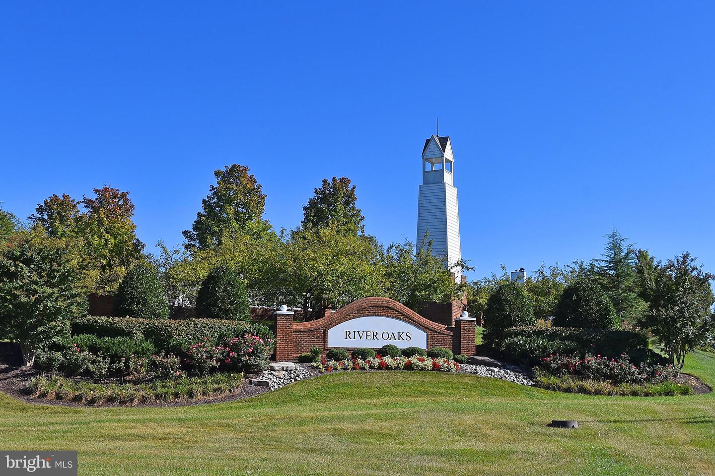 2697 MCGUFFEYS CT, WOODBRIDGE, Virginia 22191, 3 Bedrooms Bedrooms, ,2 BathroomsBathrooms,Residential,For sale,2697 MCGUFFEYS CT,VAPW2111146 MLS # VAPW2111146