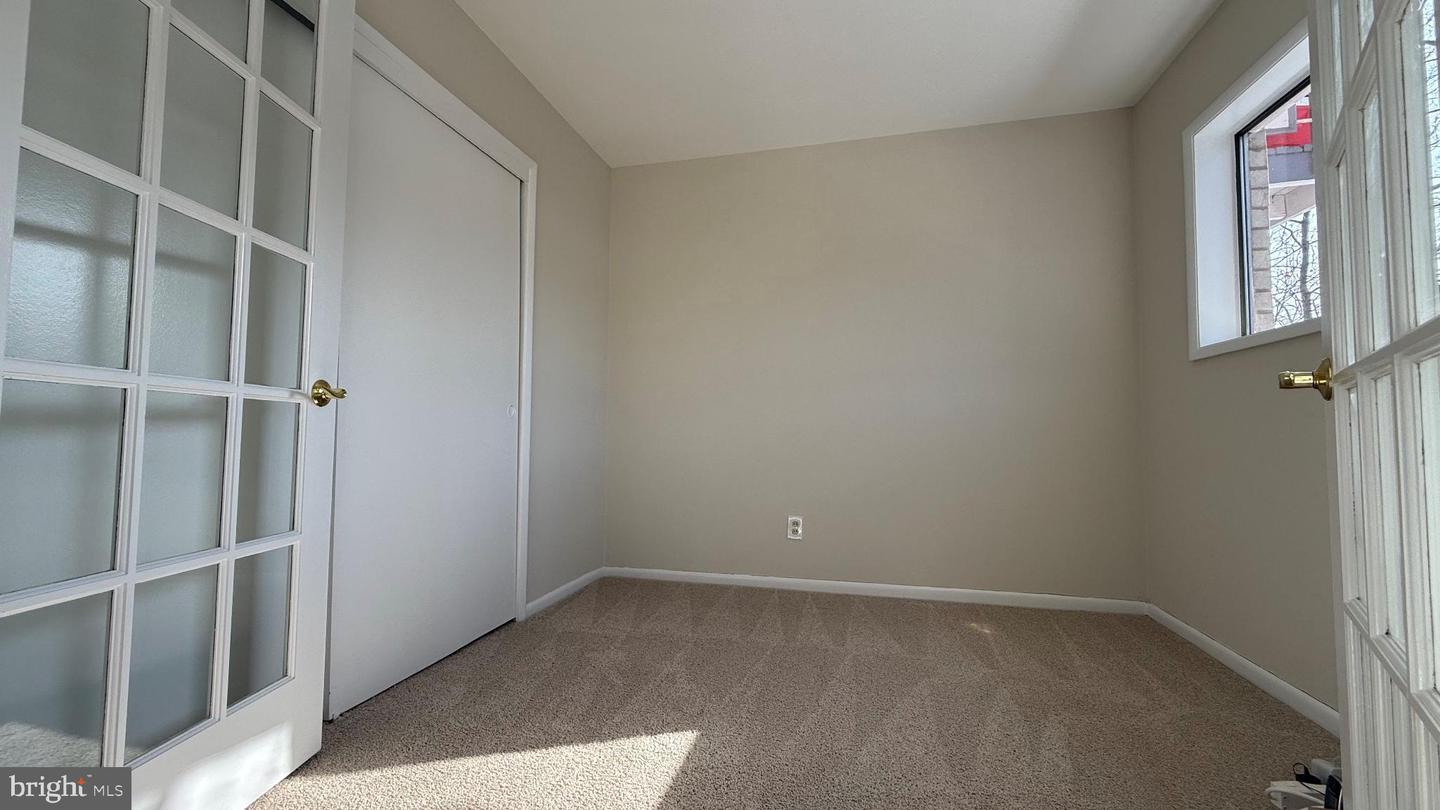 7717 DONNYBROOK CT #103, ANNANDALE, Virginia 22003, 2 Bedrooms Bedrooms, 6 Rooms Rooms,1 BathroomBathrooms,Residential,For sale,7717 DONNYBROOK CT #103,VAFX2287394 MLS # VAFX2287394