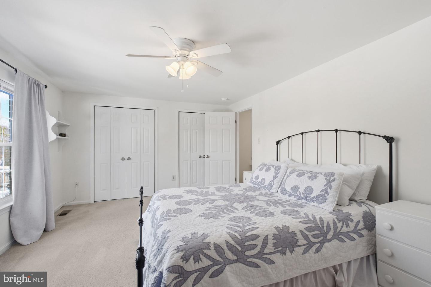 5206 LEEWARD LN, ALEXANDRIA, Virginia 22315, 3 Bedrooms Bedrooms, ,3 BathroomsBathrooms,Residential,For sale,5206 LEEWARD LN,VAFX2287494 MLS # VAFX2287494