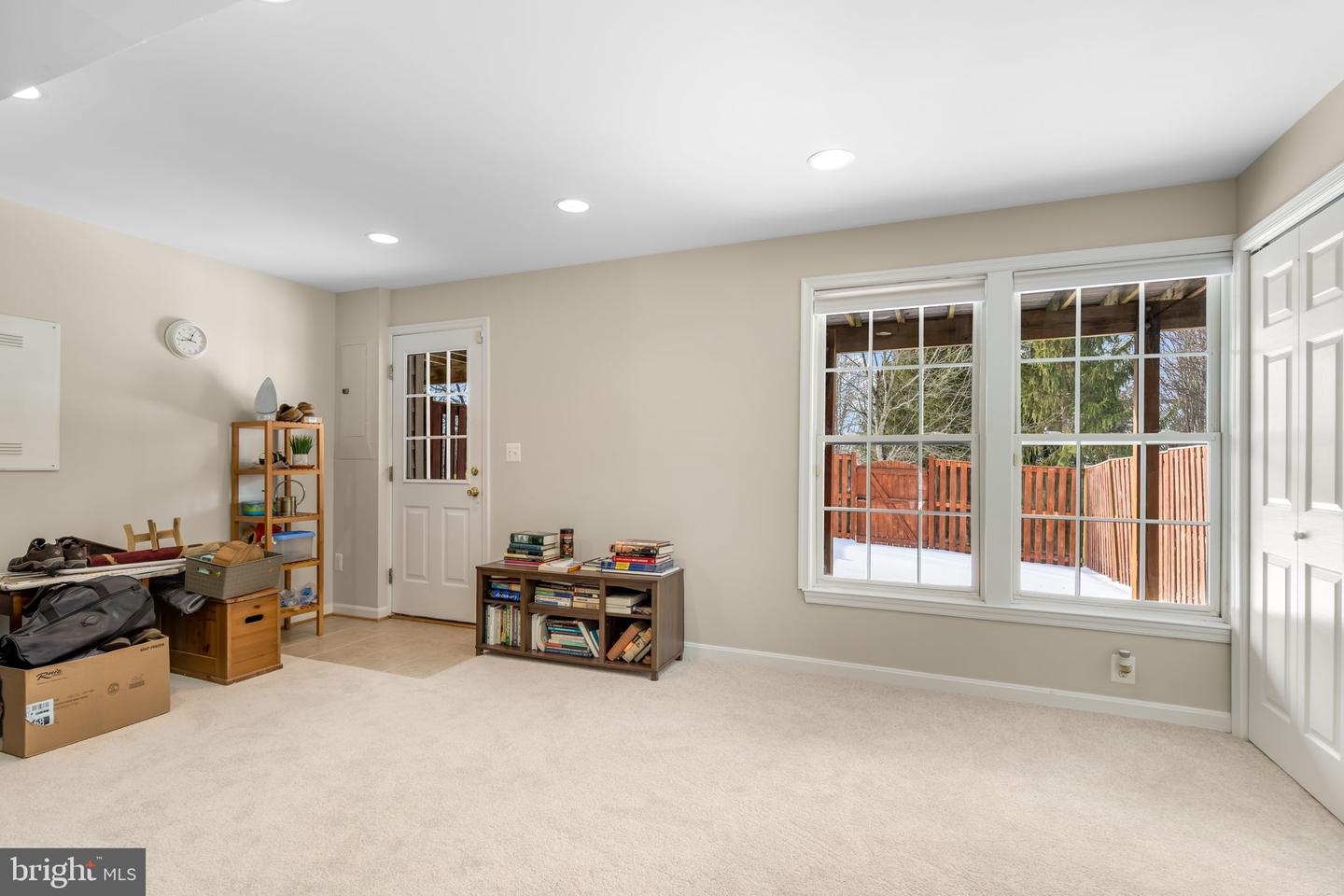 19167 KEPHARTS MILL TER, LEESBURG, Virginia 20176, 3 Bedrooms Bedrooms, 7 Rooms Rooms,2 BathroomsBathrooms,Residential,For sale,19167 KEPHARTS MILL TER,VALO2114638 MLS # VALO2114638