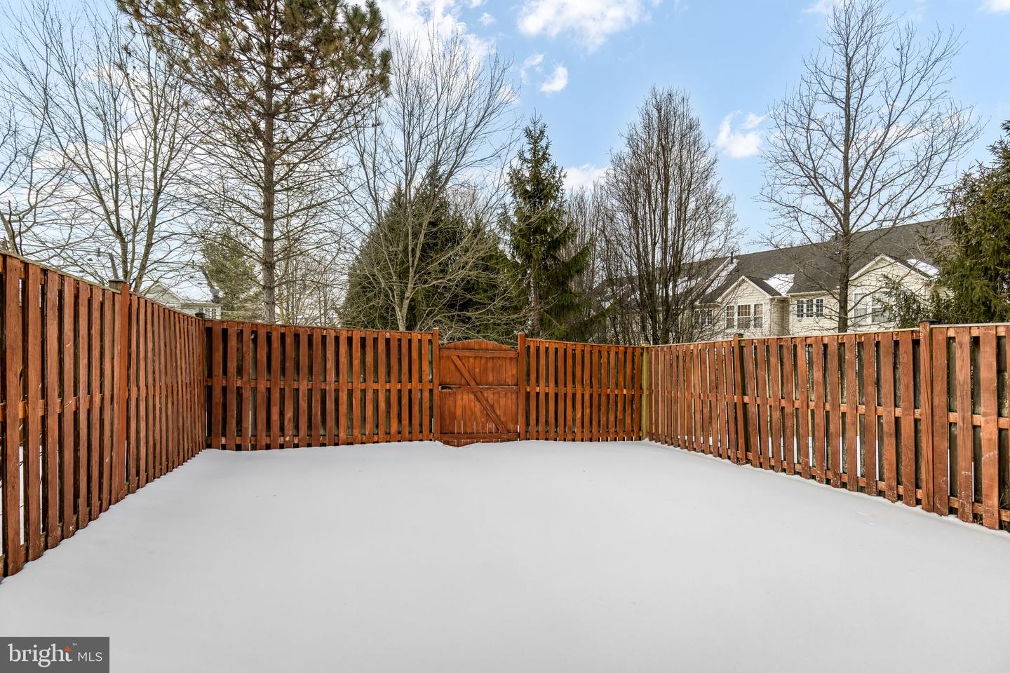 19167 KEPHARTS MILL TER, LEESBURG, Virginia 20176, 3 Bedrooms Bedrooms, 7 Rooms Rooms,2 BathroomsBathrooms,Residential,For sale,19167 KEPHARTS MILL TER,VALO2114638 MLS # VALO2114638