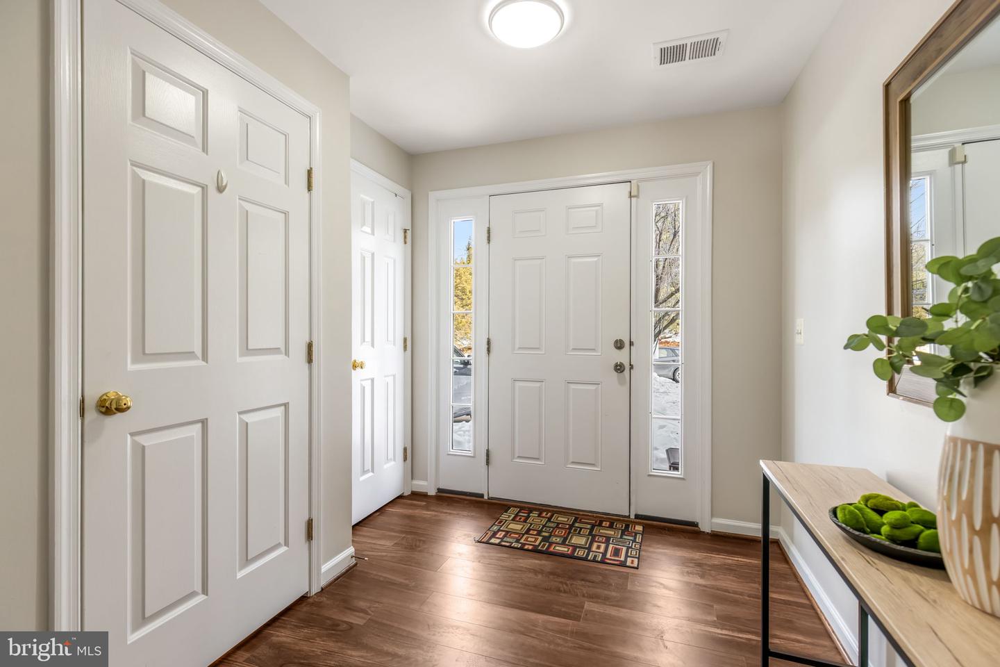 19167 KEPHARTS MILL TER, LEESBURG, Virginia 20176, 3 Bedrooms Bedrooms, 7 Rooms Rooms,2 BathroomsBathrooms,Residential,For sale,19167 KEPHARTS MILL TER,VALO2114638 MLS # VALO2114638