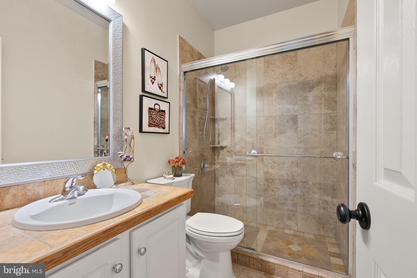 426 STANTON PL, ALEXANDRIA, Virginia 22304, 3 Bedrooms Bedrooms, ,2 BathroomsBathrooms,Residential,For sale,426 STANTON PL,VAAX2053524 MLS # VAAX2053524