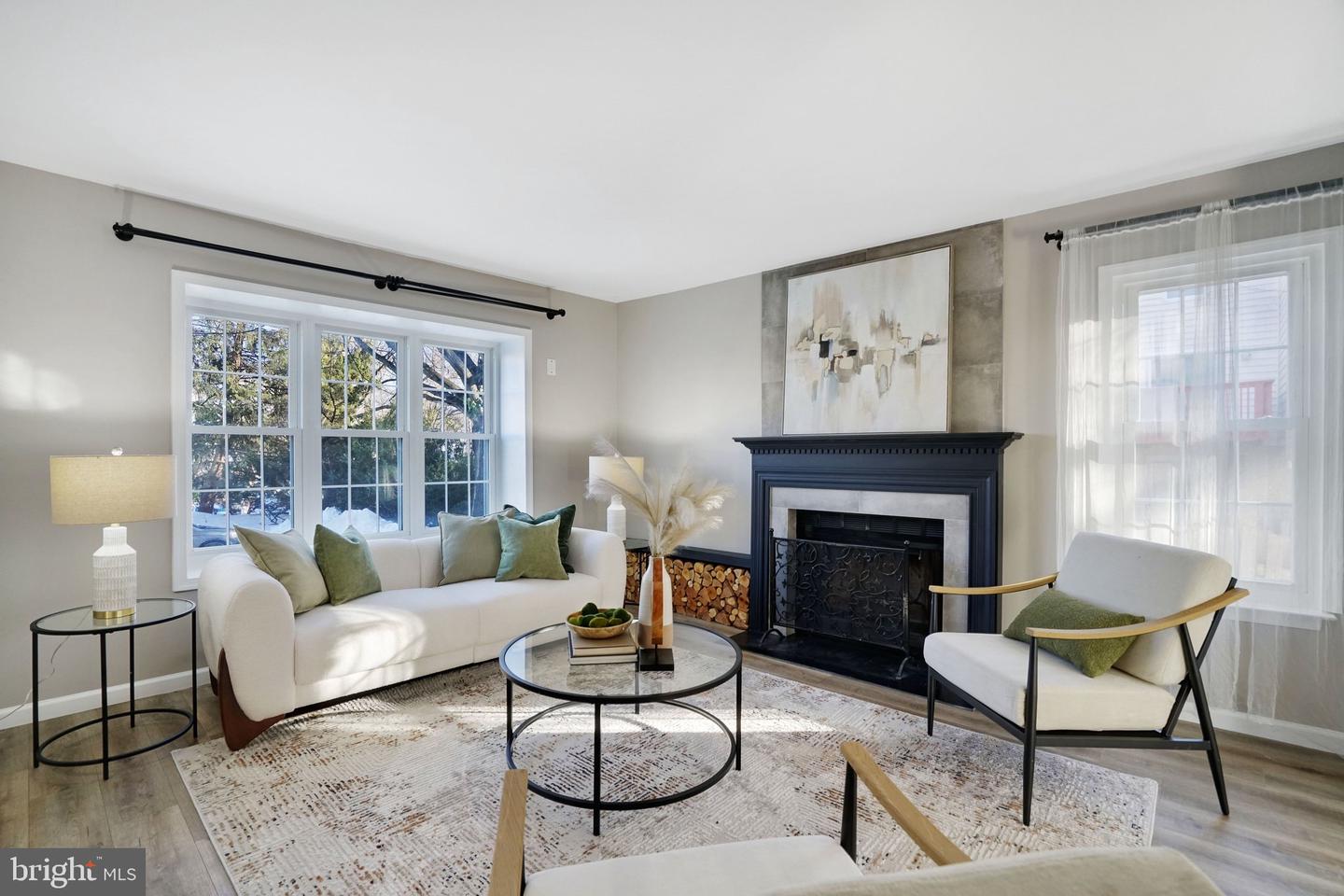 5918 ROBERTS COMMON CT, BURKE, Virginia 22015, 3 Bedrooms Bedrooms, ,3 BathroomsBathrooms,Residential,For sale,5918 ROBERTS COMMON CT,VAFX2287550 MLS # VAFX2287550