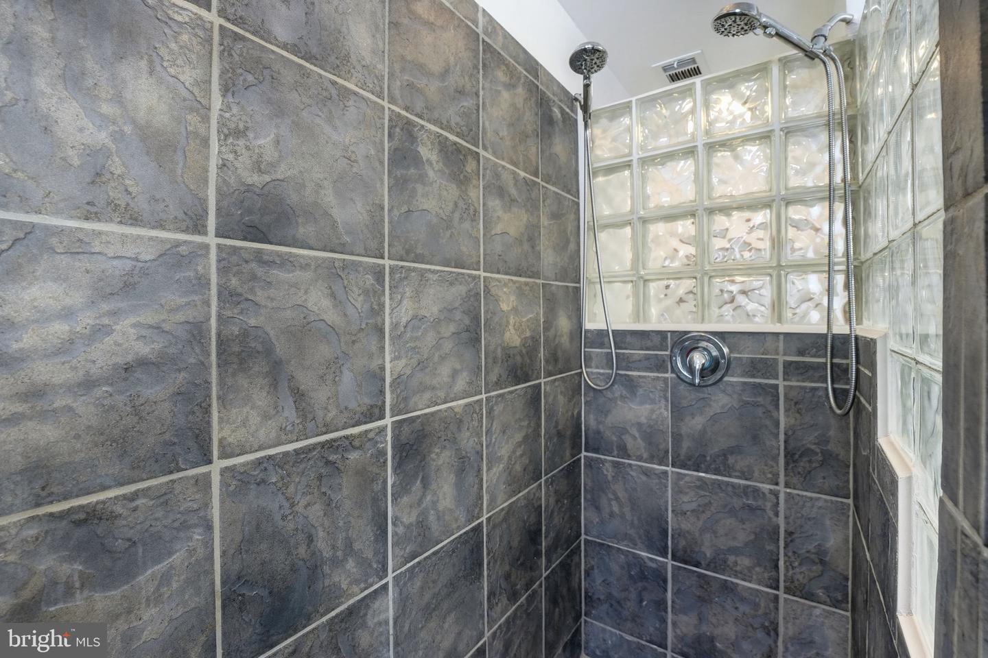 468 DEVON DR, WARRENTON, Virginia 20186, 4 Bedrooms Bedrooms, ,2 BathroomsBathrooms,Residential,For sale,468 DEVON DR,VAFQ2020296 MLS # VAFQ2020296