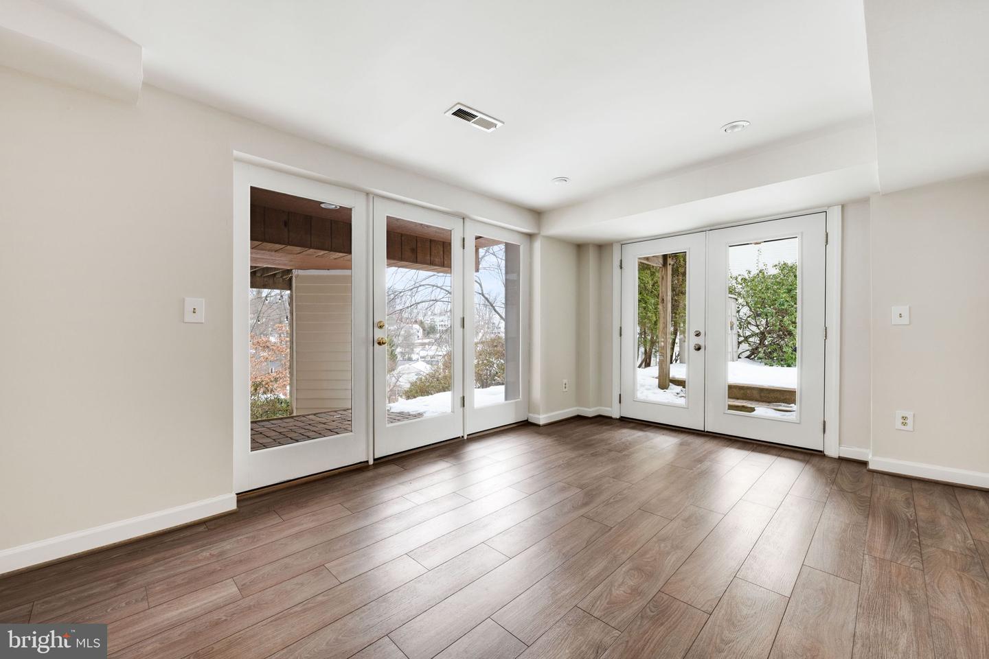 3408 ALABAMA AVE, ALEXANDRIA, Virginia 22305, 4 Bedrooms Bedrooms, ,3 BathroomsBathrooms,Residential,For sale,3408 ALABAMA AVE,VAAX2053542 MLS # VAAX2053542