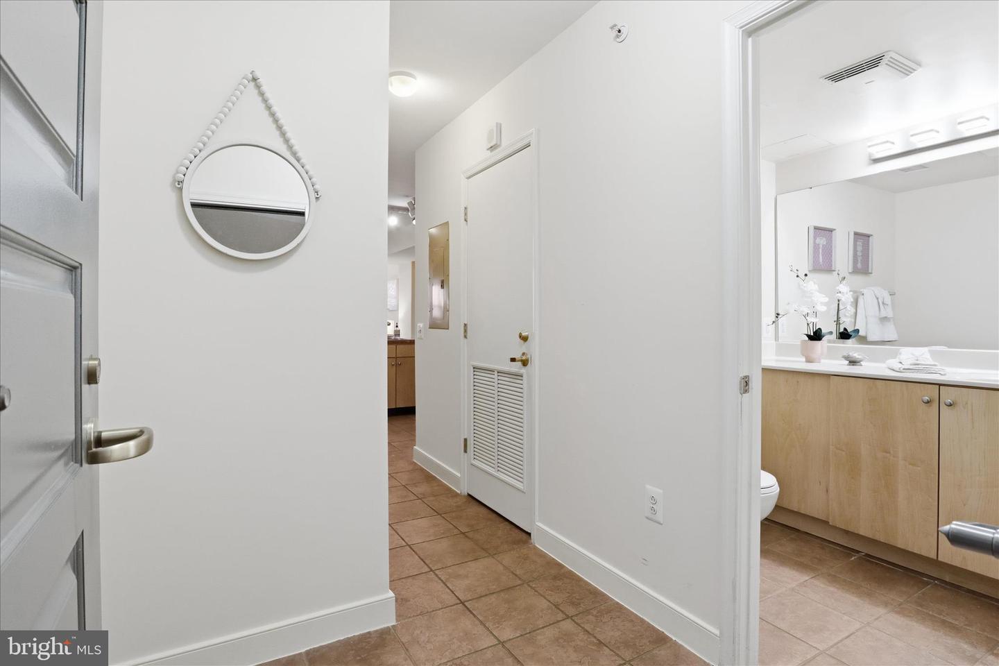 616 E ST NW #853, WASHINGTON, District Of Columbia 20004, 2 Bedrooms Bedrooms, ,2 BathroomsBathrooms,Residential,For sale,616 E ST NW #853,DCDC2243350 MLS # DCDC2243350