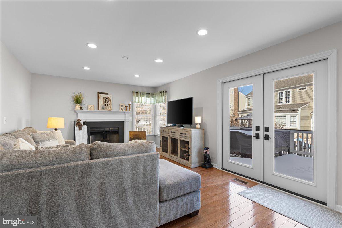 43960 BIDWELL CT, ASHBURN, Virginia 20147, 4 Bedrooms Bedrooms, ,3 BathroomsBathrooms,Residential,For sale,43960 BIDWELL CT,VALO2114728 MLS # VALO2114728