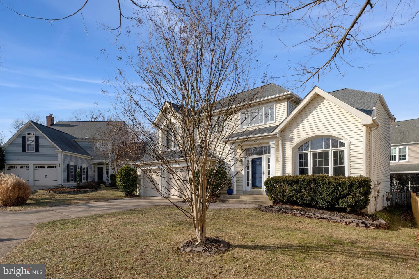 43960 BIDWELL CT, ASHBURN, Virginia 20147, 4 Bedrooms Bedrooms, ,3 BathroomsBathrooms,Residential,For sale,43960 BIDWELL CT,VALO2114728 MLS # VALO2114728