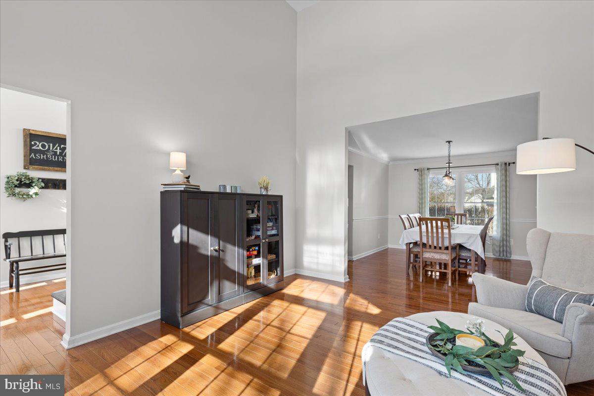 43960 BIDWELL CT, ASHBURN, Virginia 20147, 4 Bedrooms Bedrooms, ,3 BathroomsBathrooms,Residential,For sale,43960 BIDWELL CT,VALO2114728 MLS # VALO2114728