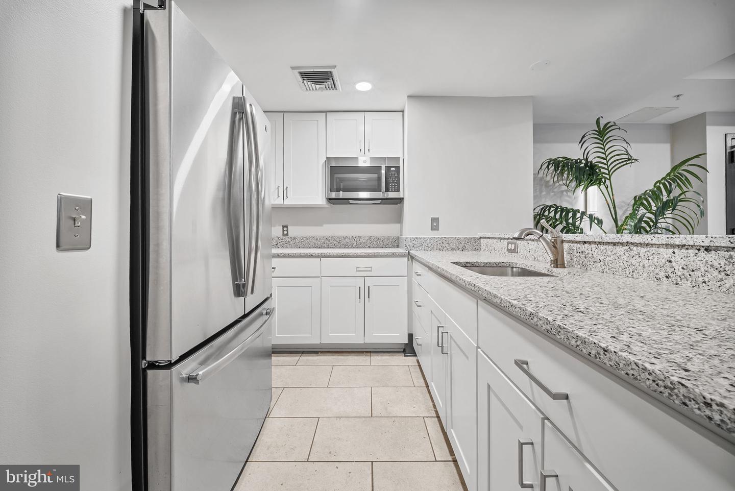 555 MASSACHUSETTS AVE NW #1414, WASHINGTON, District Of Columbia 20001, ,1 BathroomBathrooms,Residential,For sale,555 MASSACHUSETTS AVE NW #1414,DCDC2243448 MLS # DCDC2243448