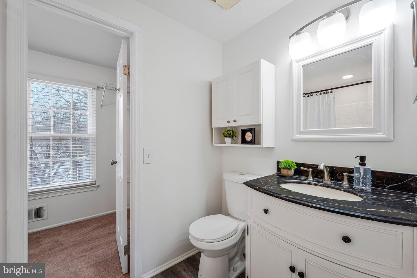 6045 MEYERS LANDING CT, BURKE, Virginia 22015, 3 Bedrooms Bedrooms, ,2 BathroomsBathrooms,Residential,For sale,6045 MEYERS LANDING CT,VAFX2287792 MLS # VAFX2287792