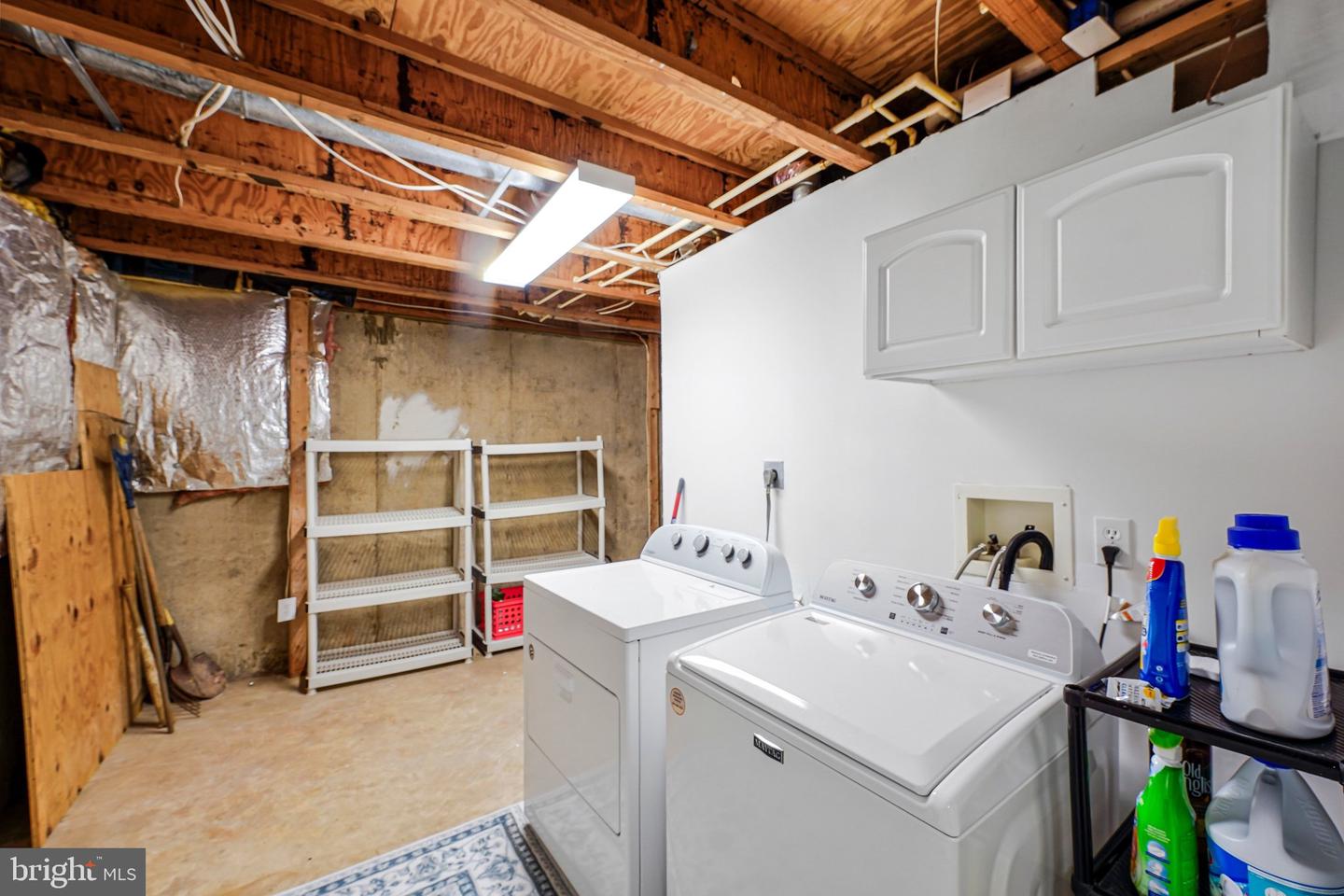 6045 MEYERS LANDING CT, BURKE, Virginia 22015, 3 Bedrooms Bedrooms, ,2 BathroomsBathrooms,Residential,For sale,6045 MEYERS LANDING CT,VAFX2287792 MLS # VAFX2287792