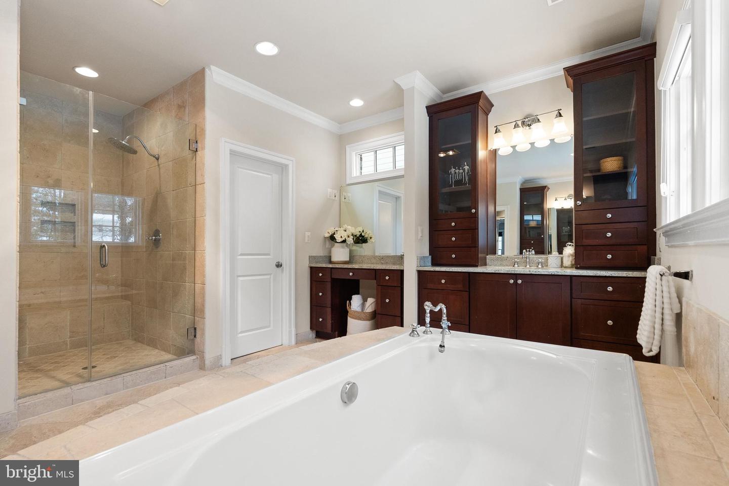 6817 STOCKWELL MANOR DR, FALLS CHURCH, Virginia 22043, 5 Bedrooms Bedrooms, ,4 BathroomsBathrooms,Residential,For sale,6817 STOCKWELL MANOR DR,VAFX2287828 MLS # VAFX2287828