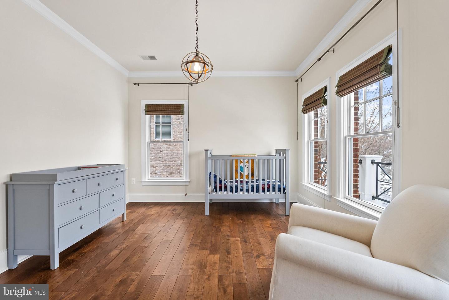 6817 STOCKWELL MANOR DR, FALLS CHURCH, Virginia 22043, 5 Bedrooms Bedrooms, ,4 BathroomsBathrooms,Residential,For sale,6817 STOCKWELL MANOR DR,VAFX2287828 MLS # VAFX2287828