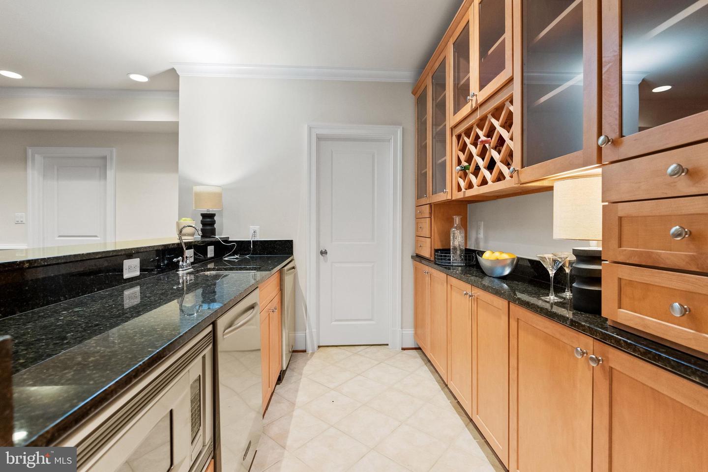 6817 STOCKWELL MANOR DR, FALLS CHURCH, Virginia 22043, 5 Bedrooms Bedrooms, ,4 BathroomsBathrooms,Residential,For sale,6817 STOCKWELL MANOR DR,VAFX2287828 MLS # VAFX2287828