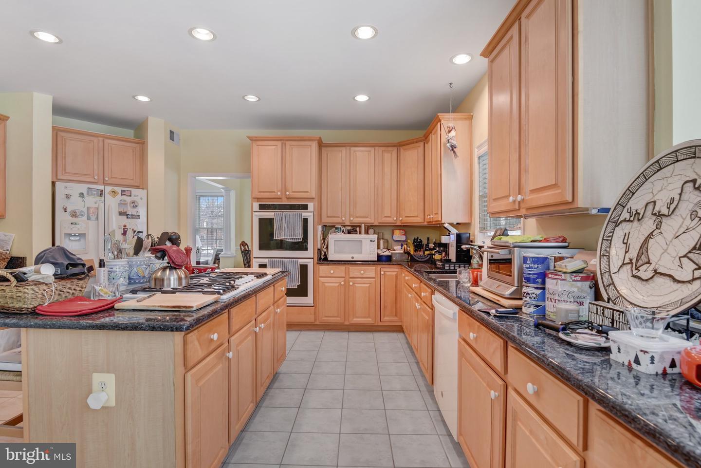 14237 CLUBHOUSE RD, GAINESVILLE, Virginia 20155, 4 Bedrooms Bedrooms, ,3 BathroomsBathrooms,Residential,For sale,14237 CLUBHOUSE RD,VAPW2111416 MLS # VAPW2111416