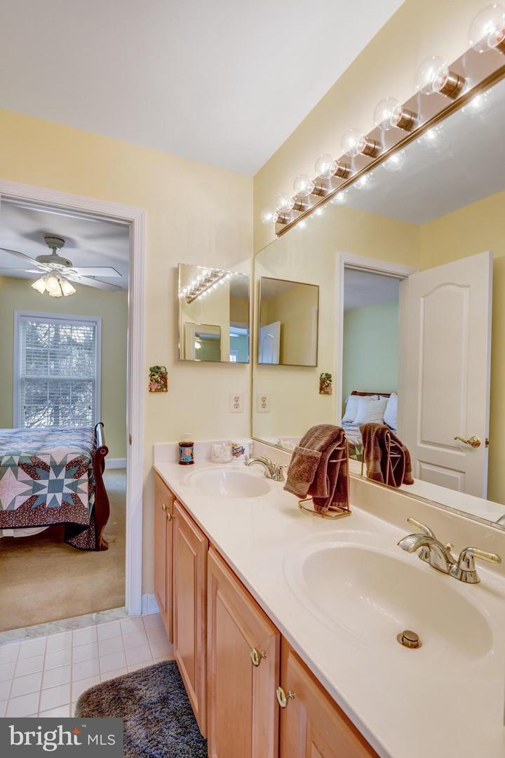 14237 CLUBHOUSE RD, GAINESVILLE, Virginia 20155, 4 Bedrooms Bedrooms, ,3 BathroomsBathrooms,Residential,For sale,14237 CLUBHOUSE RD,VAPW2111416 MLS # VAPW2111416