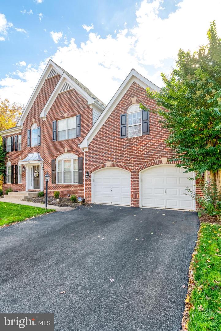 14237 CLUBHOUSE RD, GAINESVILLE, Virginia 20155, 4 Bedrooms Bedrooms, ,3 BathroomsBathrooms,Residential,For sale,14237 CLUBHOUSE RD,VAPW2111416 MLS # VAPW2111416