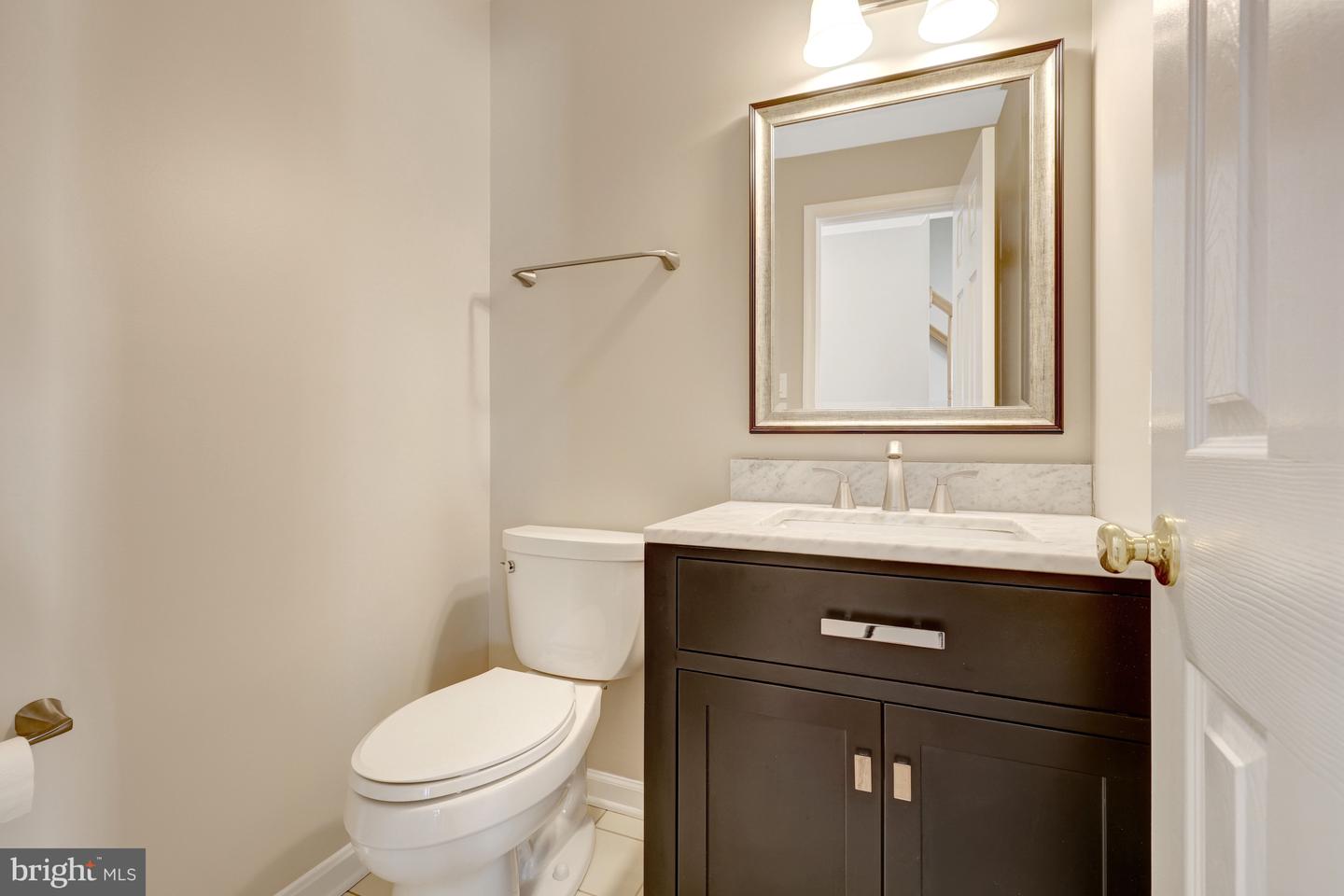 1502 KINGS VALLEY CT, HERNDON, Virginia 20170, 4 Bedrooms Bedrooms, ,3 BathroomsBathrooms,Residential,For sale,1502 KINGS VALLEY CT,VAFX2287900 MLS # VAFX2287900