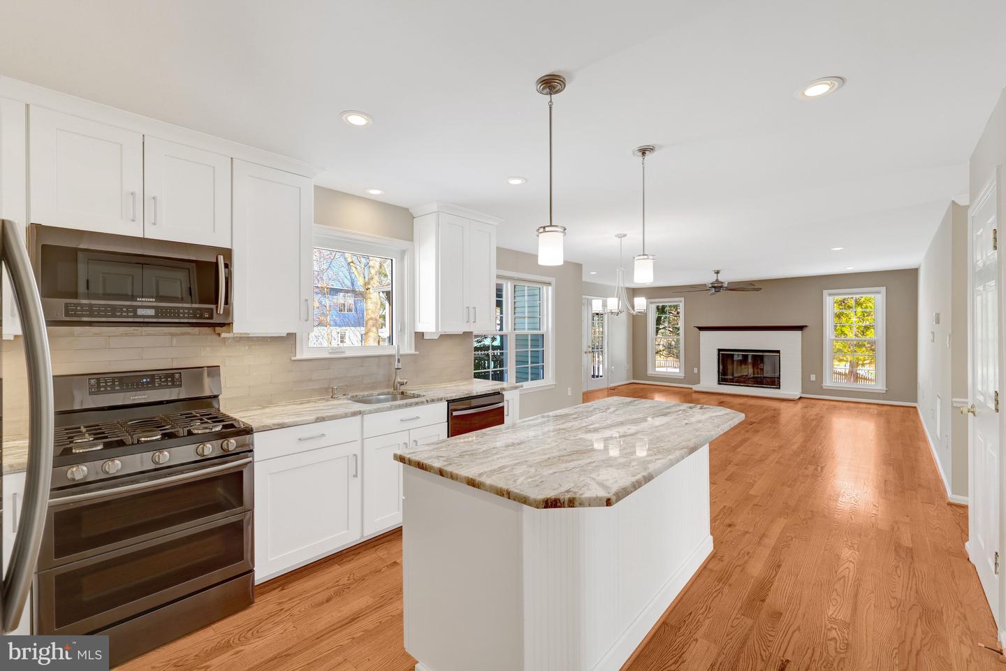 1502 KINGS VALLEY CT, HERNDON, Virginia 20170, 4 Bedrooms Bedrooms, ,3 BathroomsBathrooms,Residential,For sale,1502 KINGS VALLEY CT,VAFX2287900 MLS # VAFX2287900