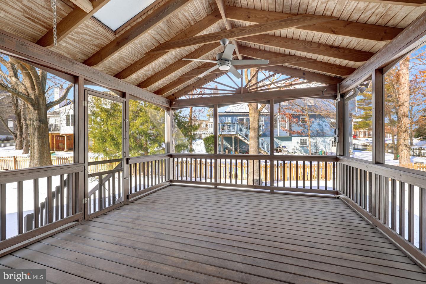 1502 KINGS VALLEY CT, HERNDON, Virginia 20170, 4 Bedrooms Bedrooms, ,3 BathroomsBathrooms,Residential,For sale,1502 KINGS VALLEY CT,VAFX2287900 MLS # VAFX2287900