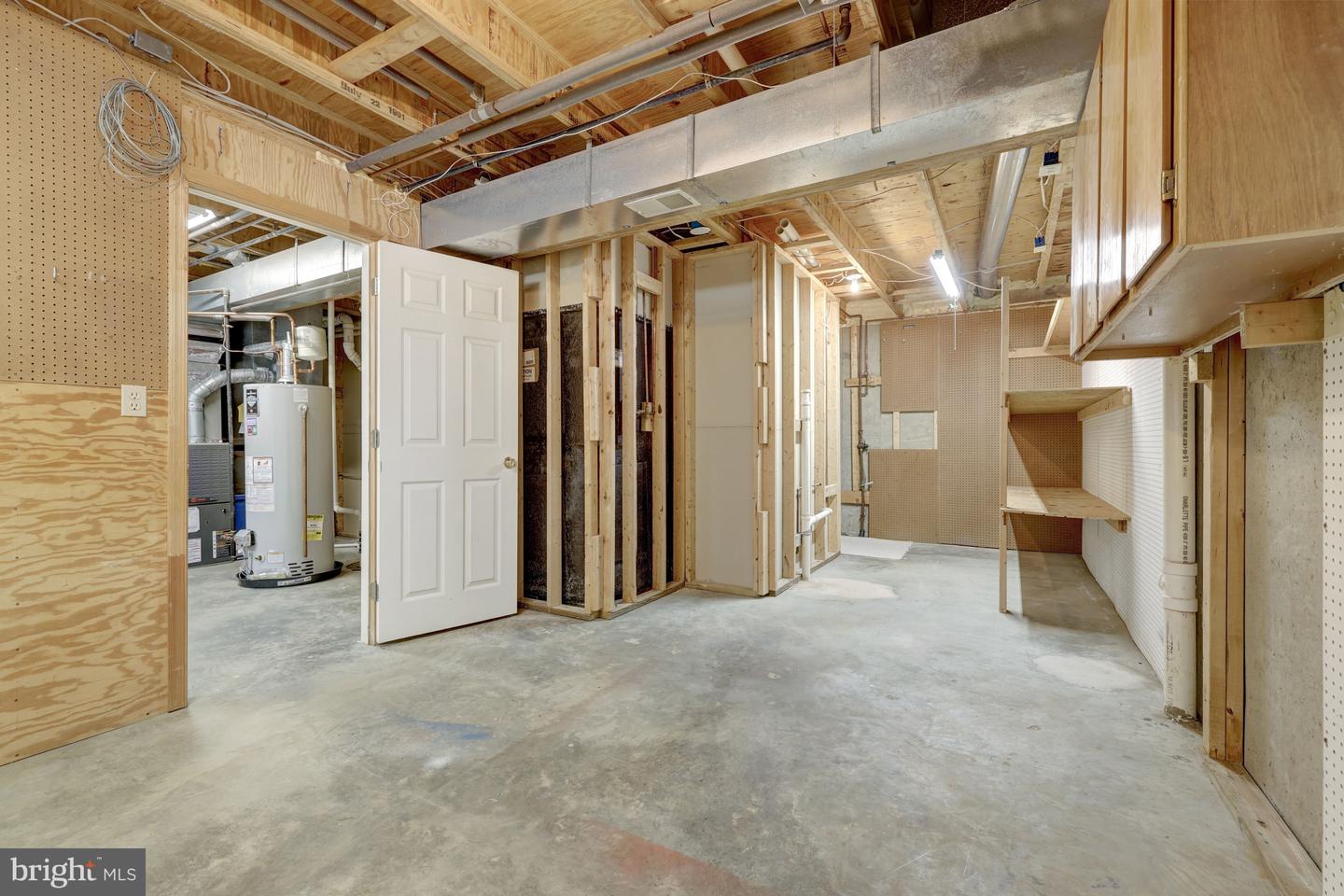 1502 KINGS VALLEY CT, HERNDON, Virginia 20170, 4 Bedrooms Bedrooms, ,3 BathroomsBathrooms,Residential,For sale,1502 KINGS VALLEY CT,VAFX2287900 MLS # VAFX2287900