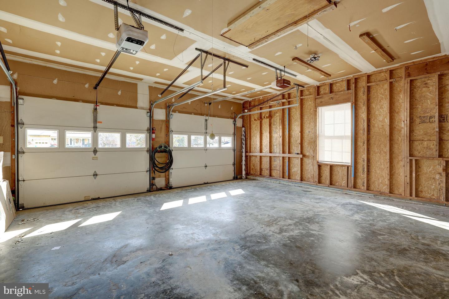 1502 KINGS VALLEY CT, HERNDON, Virginia 20170, 4 Bedrooms Bedrooms, ,3 BathroomsBathrooms,Residential,For sale,1502 KINGS VALLEY CT,VAFX2287900 MLS # VAFX2287900