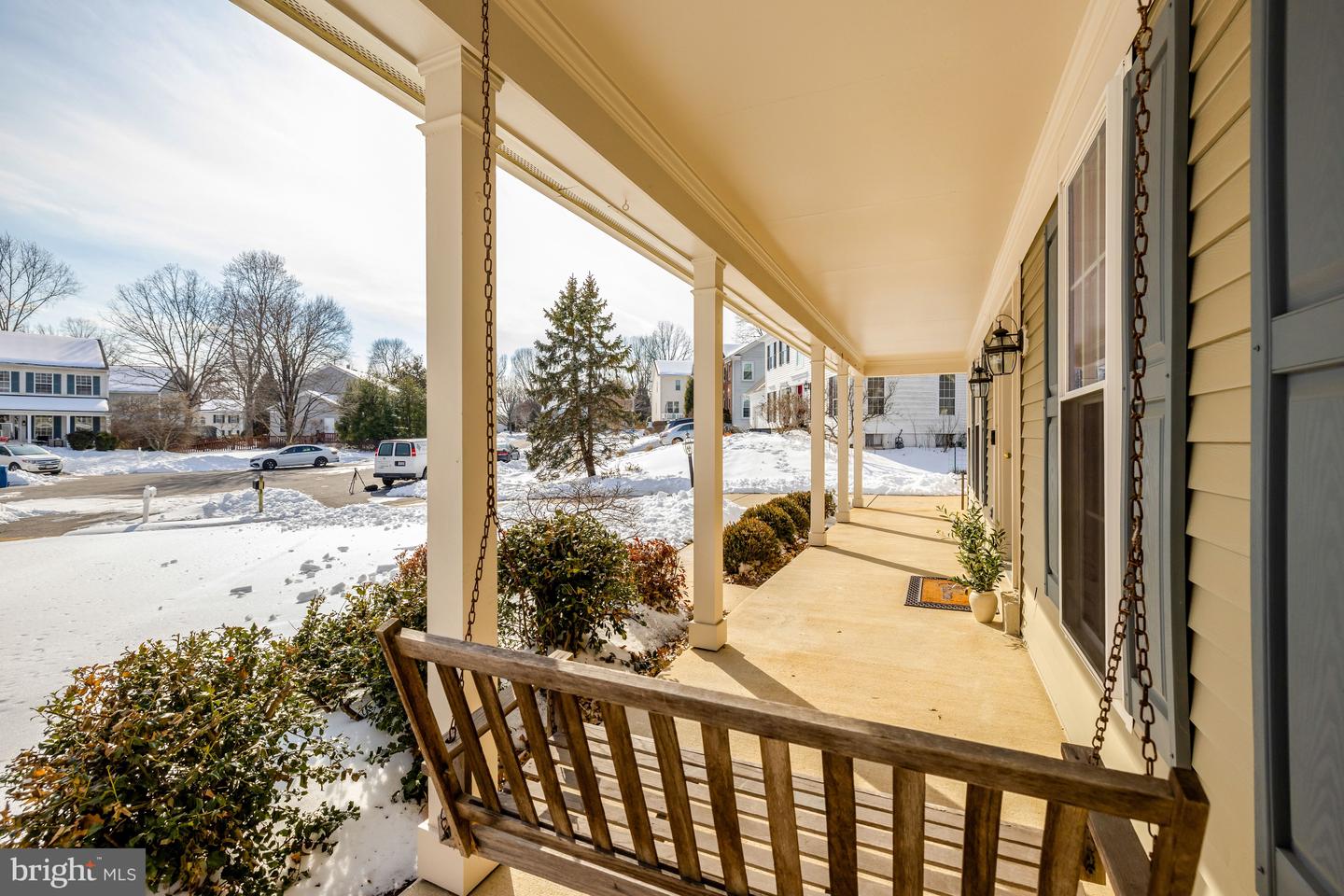 1502 KINGS VALLEY CT, HERNDON, Virginia 20170, 4 Bedrooms Bedrooms, ,3 BathroomsBathrooms,Residential,For sale,1502 KINGS VALLEY CT,VAFX2287900 MLS # VAFX2287900