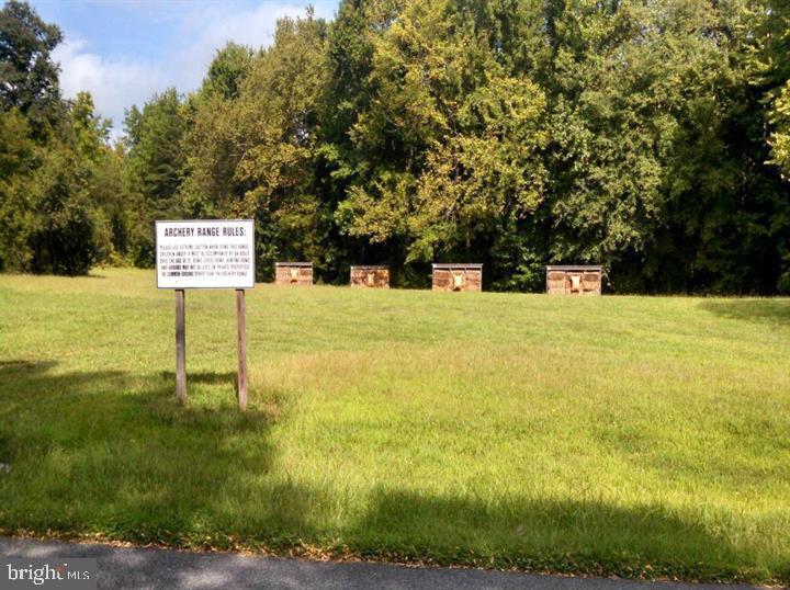 902 JONES DR, RUTHER GLEN, Virginia 22546, 2 Bedrooms Bedrooms, 6 Rooms Rooms,1 BathroomBathrooms,Residential,For sale,902 JONES DR,VACV2009448 MLS # VACV2009448