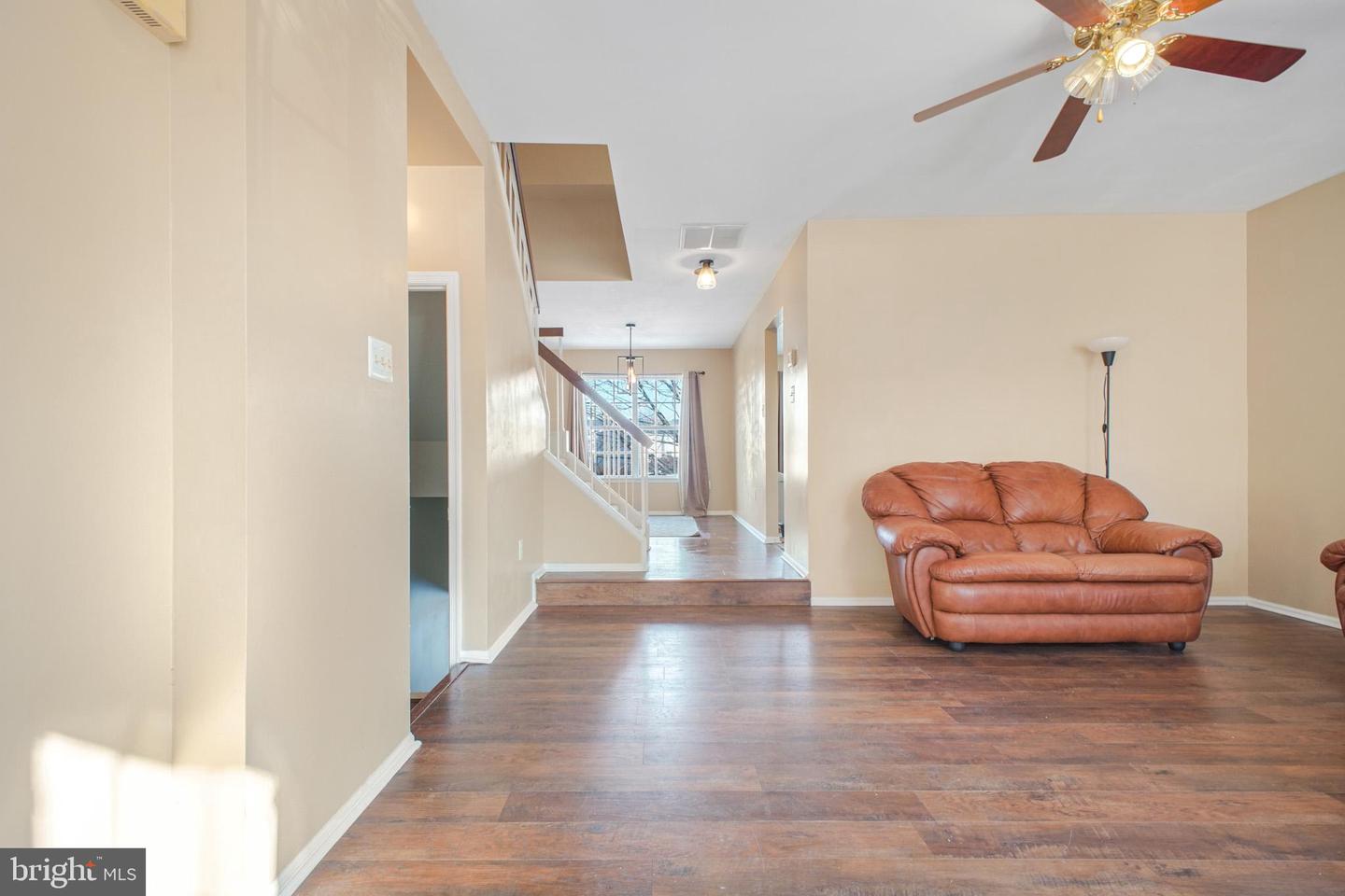 213 LAKEVIEW CT, STAFFORD, Virginia 22554, 3 Bedrooms Bedrooms, ,2 BathroomsBathrooms,Residential,For sale,213 LAKEVIEW CT,VAST2045570 MLS # VAST2045570