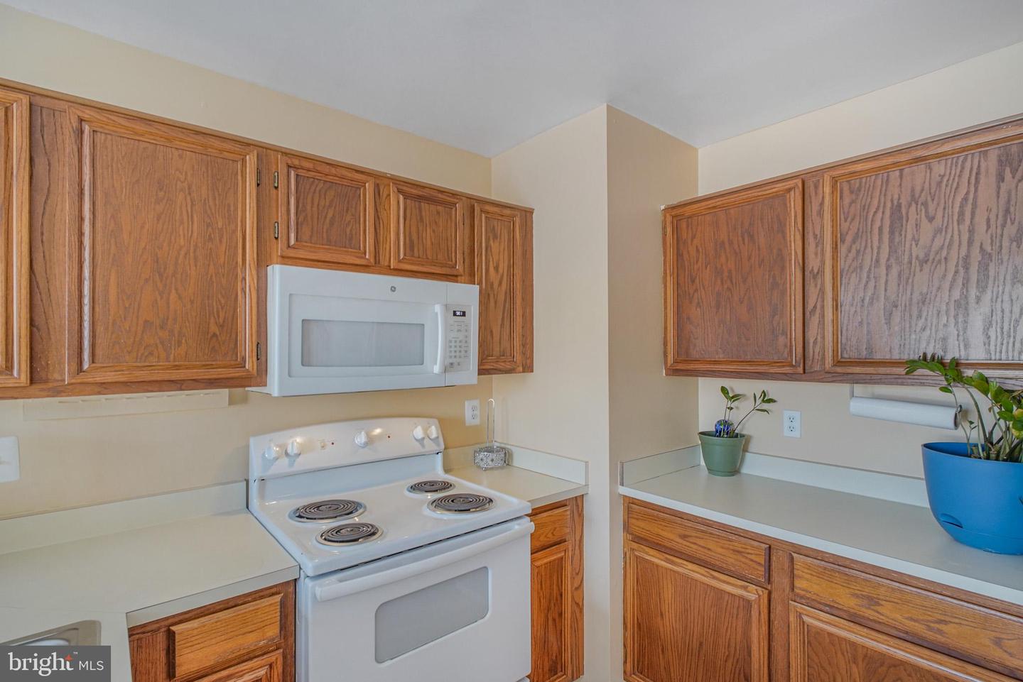 213 LAKEVIEW CT, STAFFORD, Virginia 22554, 3 Bedrooms Bedrooms, ,2 BathroomsBathrooms,Residential,For sale,213 LAKEVIEW CT,VAST2045570 MLS # VAST2045570