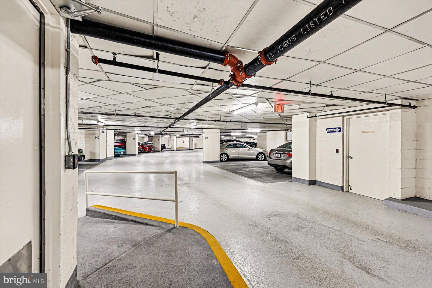 5903 MOUNT EAGLE DR #511, ALEXANDRIA, Virginia 22303, 2 Bedrooms Bedrooms, ,1 BathroomBathrooms,Residential,For sale,5903 MOUNT EAGLE DR #511,VAFX2287952 MLS # VAFX2287952