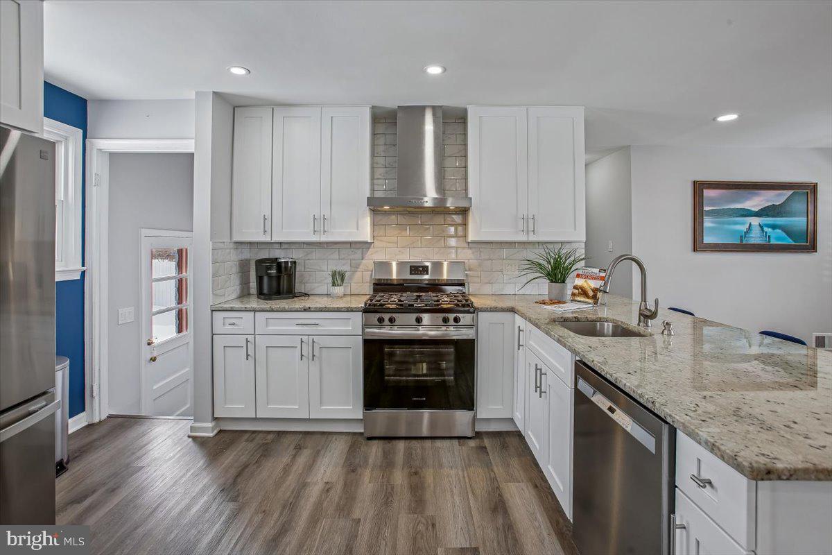 6916 RUSKIN ST, SPRINGFIELD, Virginia 22150, 5 Bedrooms Bedrooms, ,3 BathroomsBathrooms,Residential,For sale,6916 RUSKIN ST,VAFX2287988 MLS # VAFX2287988