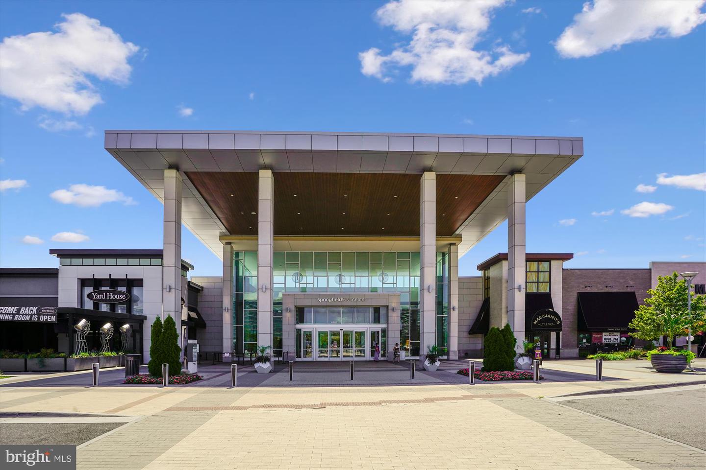 6916 RUSKIN ST, SPRINGFIELD, Virginia 22150, 5 Bedrooms Bedrooms, ,3 BathroomsBathrooms,Residential,For sale,6916 RUSKIN ST,VAFX2287988 MLS # VAFX2287988