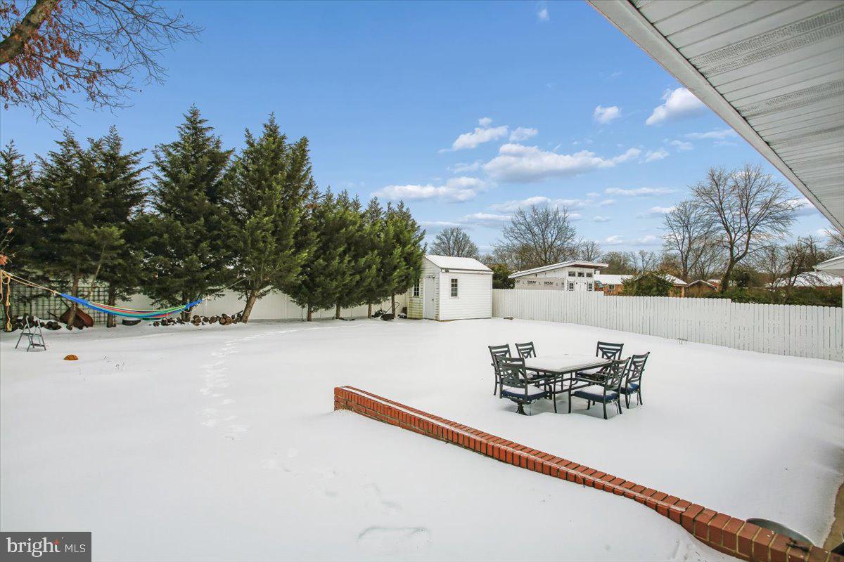 6916 RUSKIN ST, SPRINGFIELD, Virginia 22150, 5 Bedrooms Bedrooms, ,3 BathroomsBathrooms,Residential,For sale,6916 RUSKIN ST,VAFX2287988 MLS # VAFX2287988