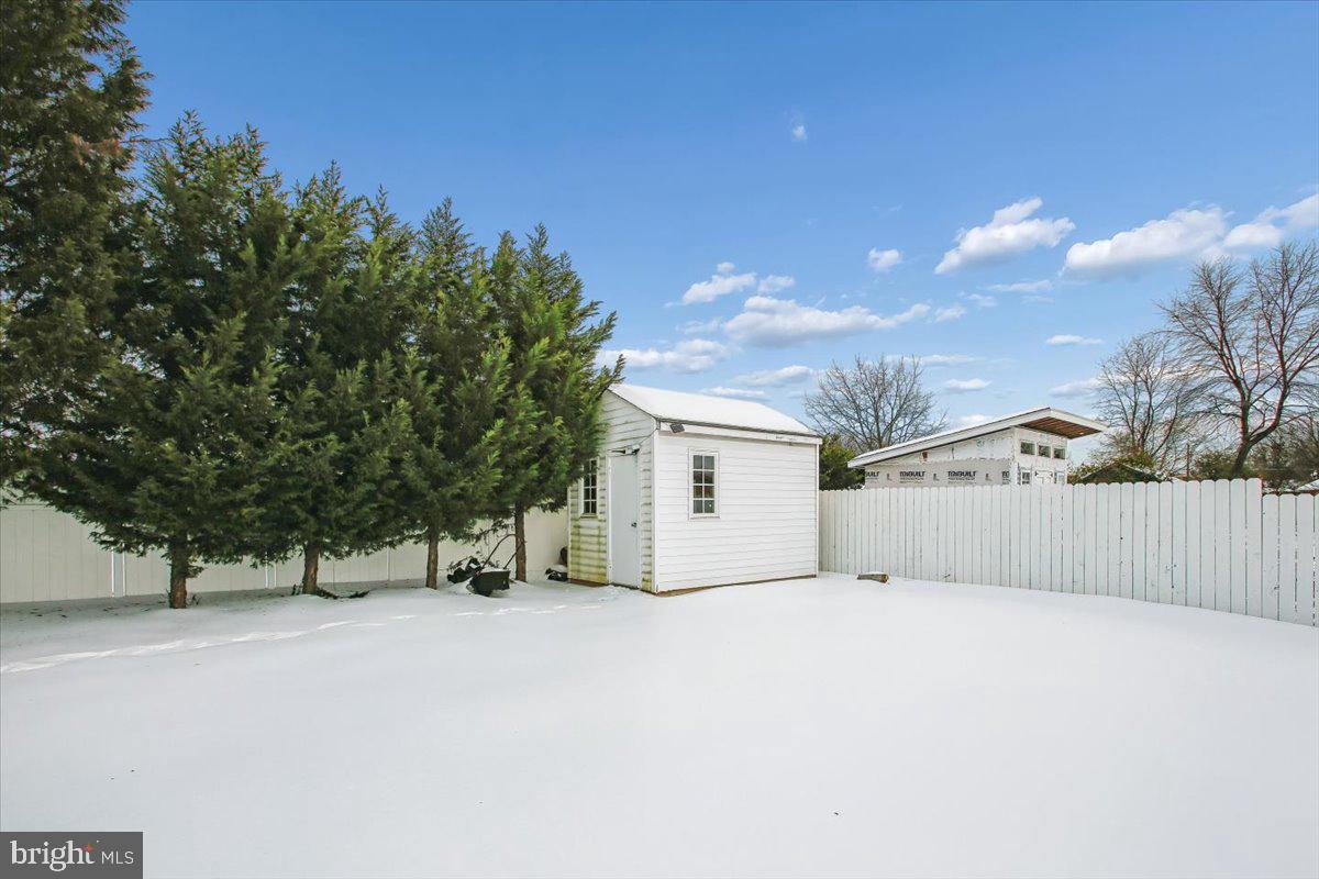 6916 RUSKIN ST, SPRINGFIELD, Virginia 22150, 5 Bedrooms Bedrooms, ,3 BathroomsBathrooms,Residential,For sale,6916 RUSKIN ST,VAFX2287988 MLS # VAFX2287988