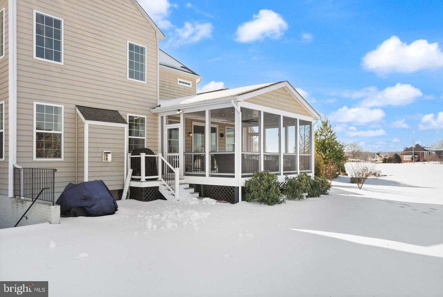 10830 JUSTABOUT FARMS LN, NOKESVILLE, Virginia 20181, 5 Bedrooms Bedrooms, ,4 BathroomsBathrooms,Residential,For sale,10830 JUSTABOUT FARMS LN,VAPW2111474 MLS # VAPW2111474