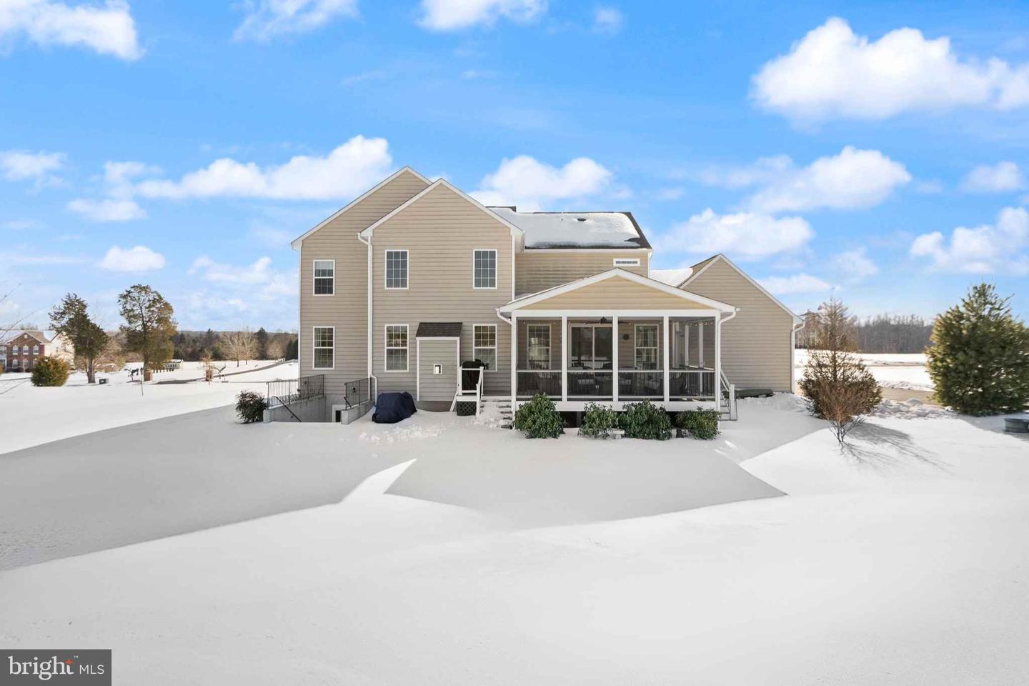 10830 JUSTABOUT FARMS LN, NOKESVILLE, Virginia 20181, 5 Bedrooms Bedrooms, ,4 BathroomsBathrooms,Residential,For sale,10830 JUSTABOUT FARMS LN,VAPW2111474 MLS # VAPW2111474