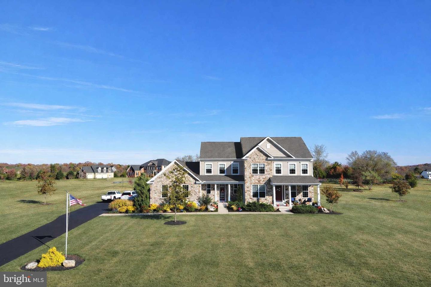 10830 JUSTABOUT FARMS LN, NOKESVILLE, Virginia 20181, 5 Bedrooms Bedrooms, ,4 BathroomsBathrooms,Residential,For sale,10830 JUSTABOUT FARMS LN,VAPW2111474 MLS # VAPW2111474