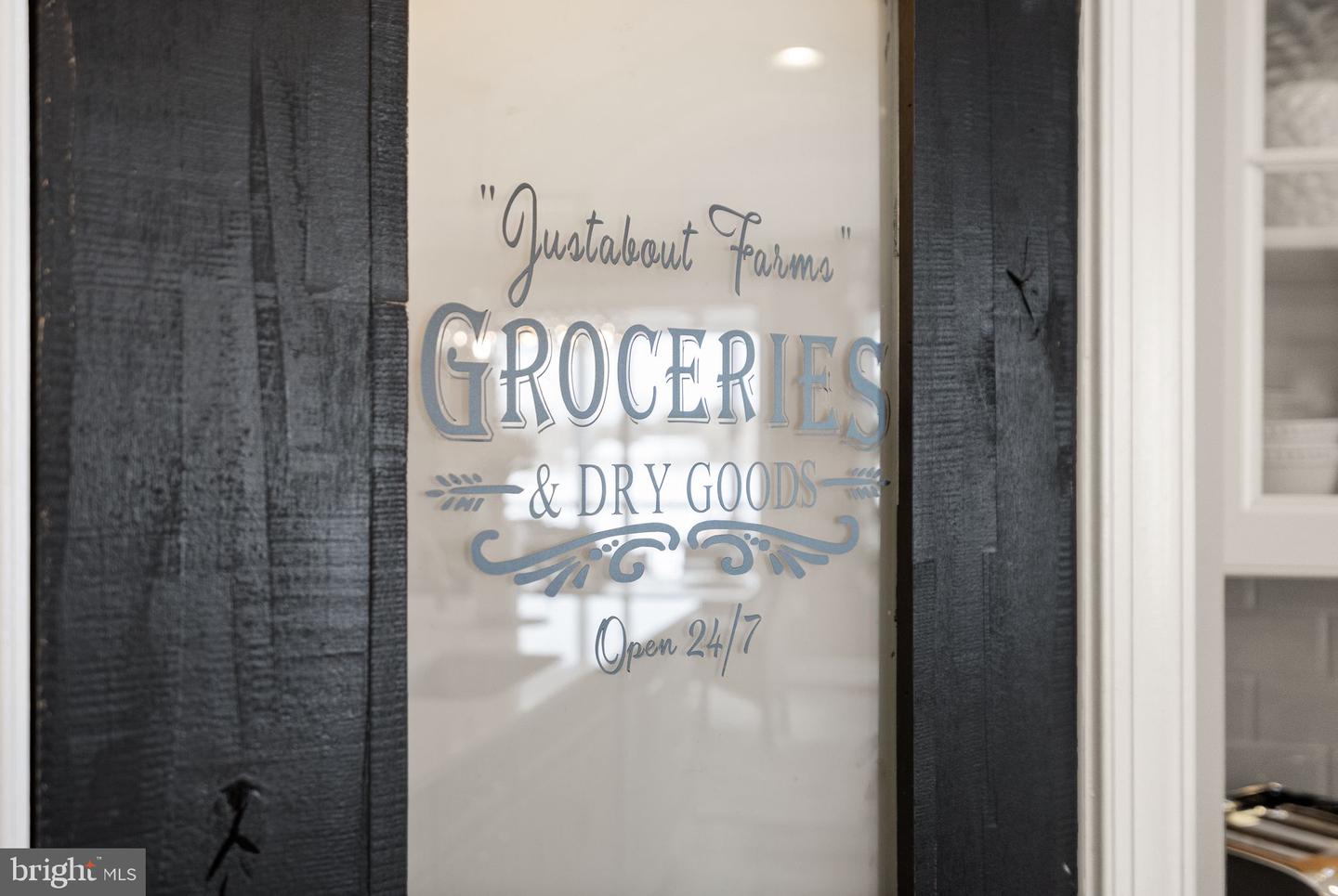 10830 JUSTABOUT FARMS LN, NOKESVILLE, Virginia 20181, 5 Bedrooms Bedrooms, ,4 BathroomsBathrooms,Residential,For sale,10830 JUSTABOUT FARMS LN,VAPW2111474 MLS # VAPW2111474