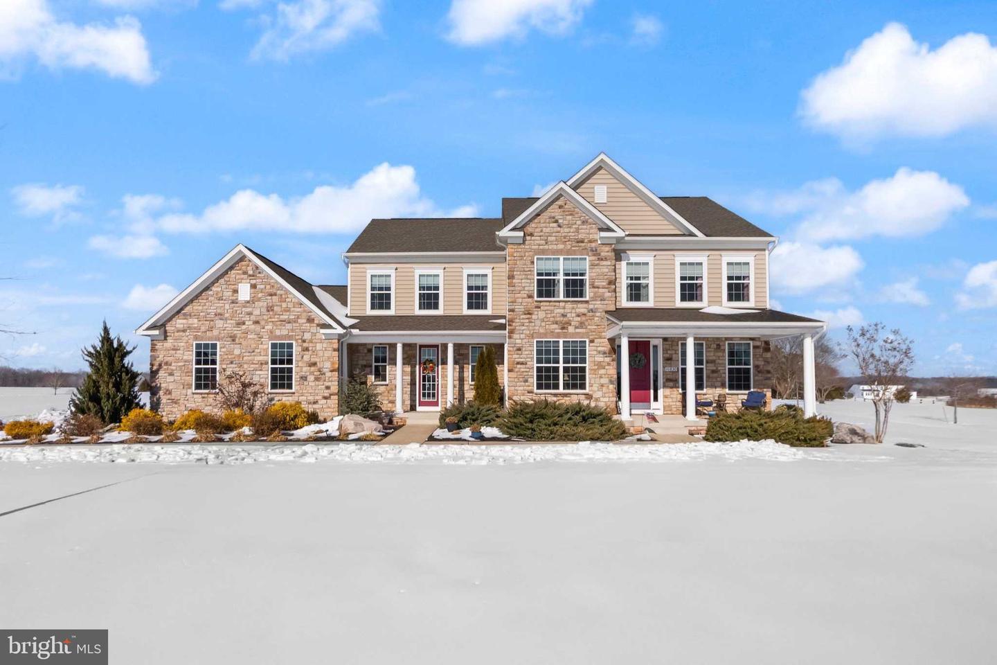 10830 JUSTABOUT FARMS LN, NOKESVILLE, Virginia 20181, 5 Bedrooms Bedrooms, ,4 BathroomsBathrooms,Residential,For sale,10830 JUSTABOUT FARMS LN,VAPW2111474 MLS # VAPW2111474