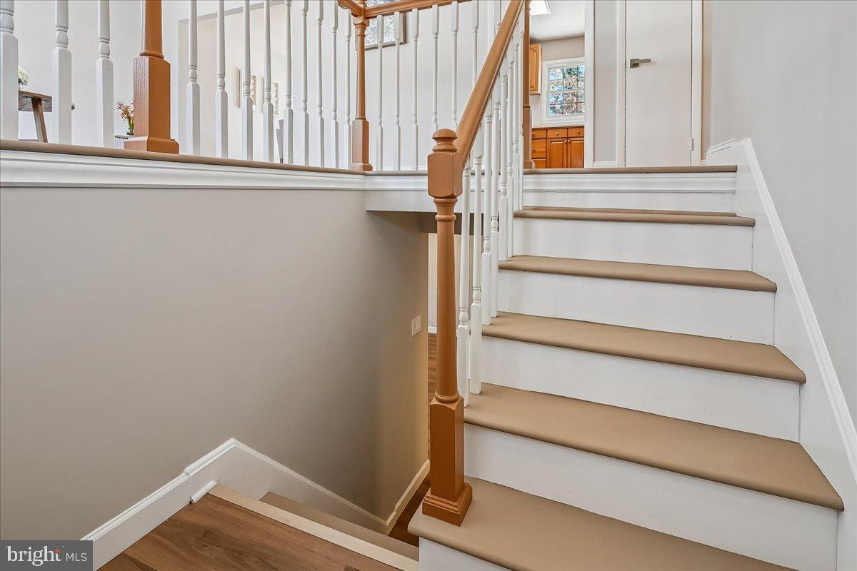 13509 DELANEY RD, WOODBRIDGE, Virginia 22193, 4 Bedrooms Bedrooms, 11 Rooms Rooms,3 BathroomsBathrooms,Residential,For sale,13509 DELANEY RD,VAPW2111484 MLS # VAPW2111484