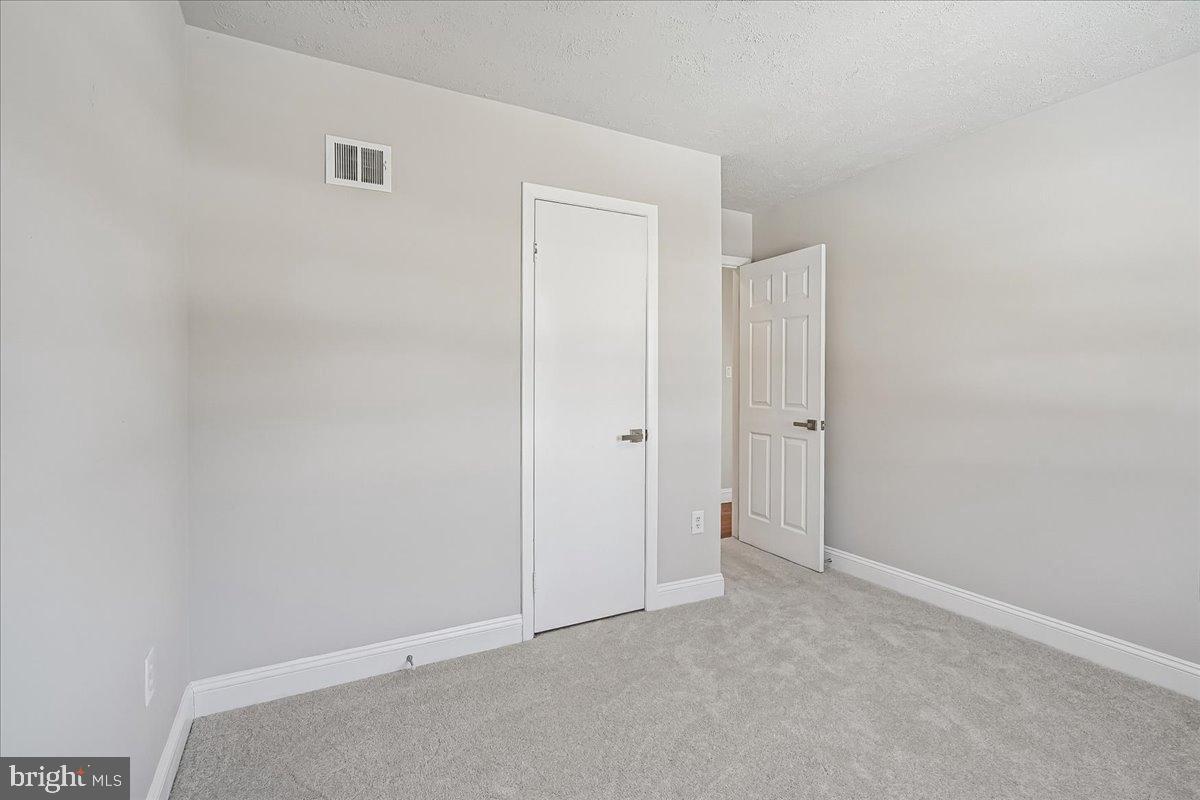 13509 DELANEY RD, WOODBRIDGE, Virginia 22193, 4 Bedrooms Bedrooms, 11 Rooms Rooms,3 BathroomsBathrooms,Residential,For sale,13509 DELANEY RD,VAPW2111484 MLS # VAPW2111484