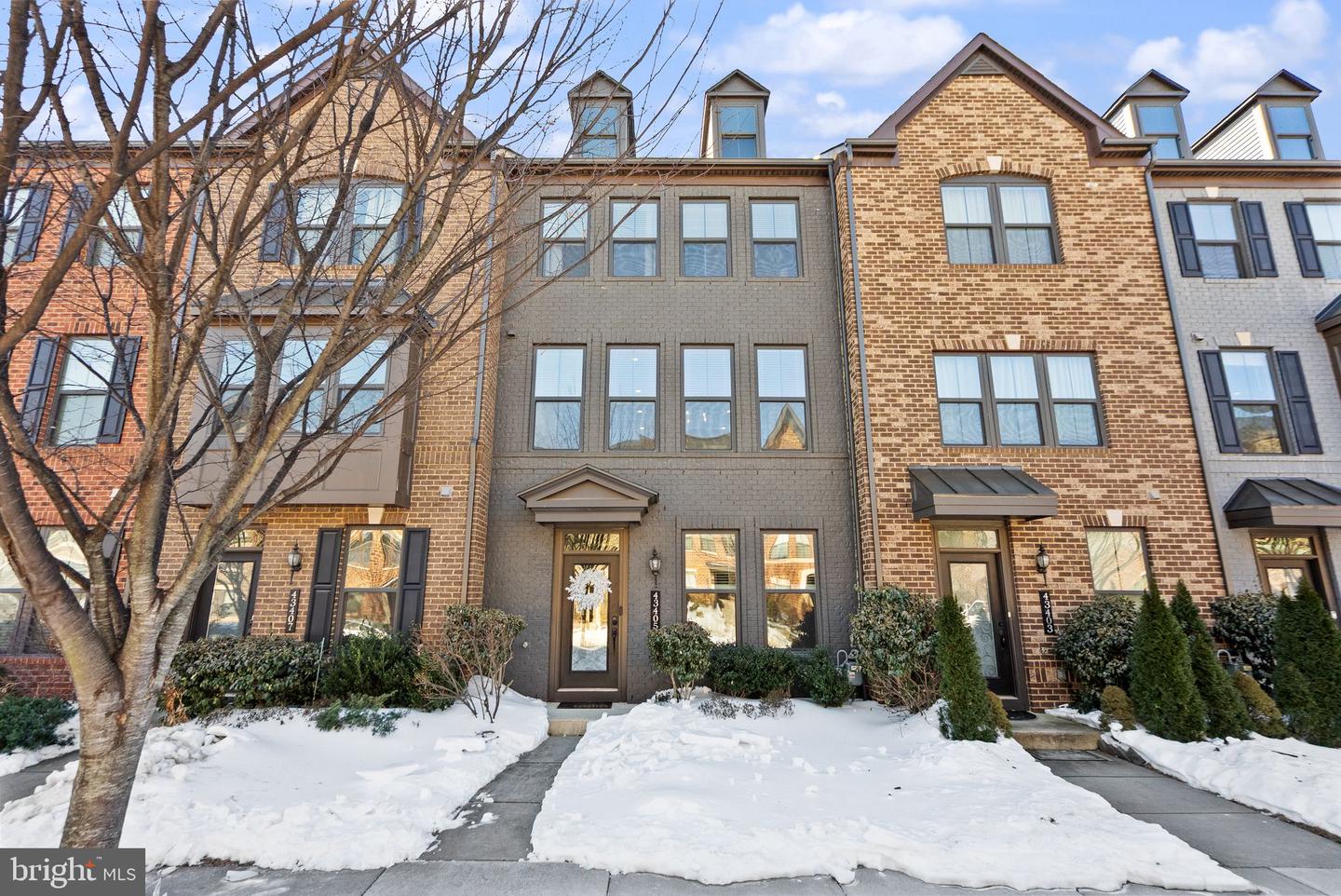 43405 CHARITABLE ST, ASHBURN, Virginia 20148, 4 Bedrooms Bedrooms, ,3 BathroomsBathrooms,Residential,For sale,43405 CHARITABLE ST,VALO2114880 MLS # VALO2114880