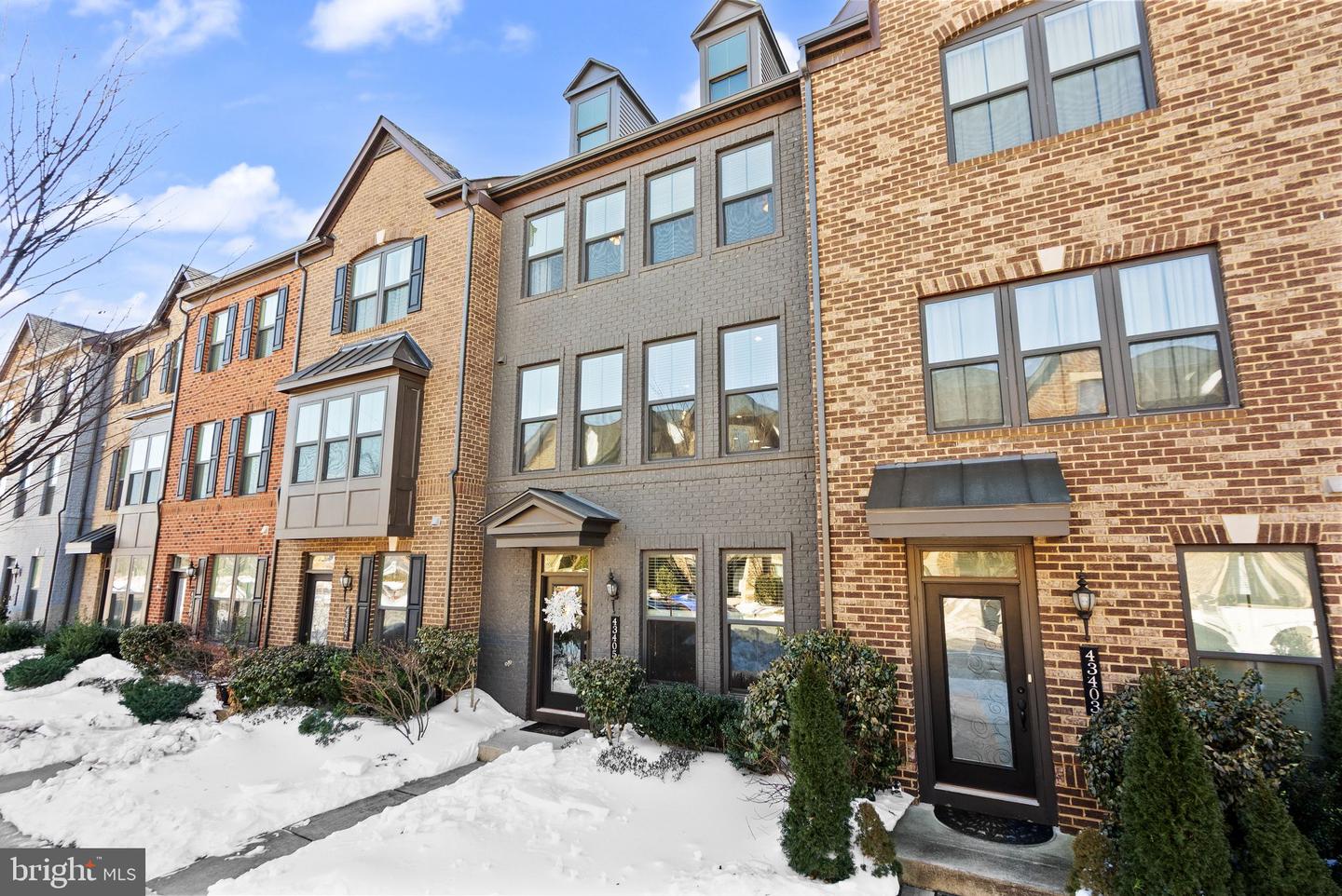 43405 CHARITABLE ST, ASHBURN, Virginia 20148, 4 Bedrooms Bedrooms, ,3 BathroomsBathrooms,Residential,For sale,43405 CHARITABLE ST,VALO2114880 MLS # VALO2114880