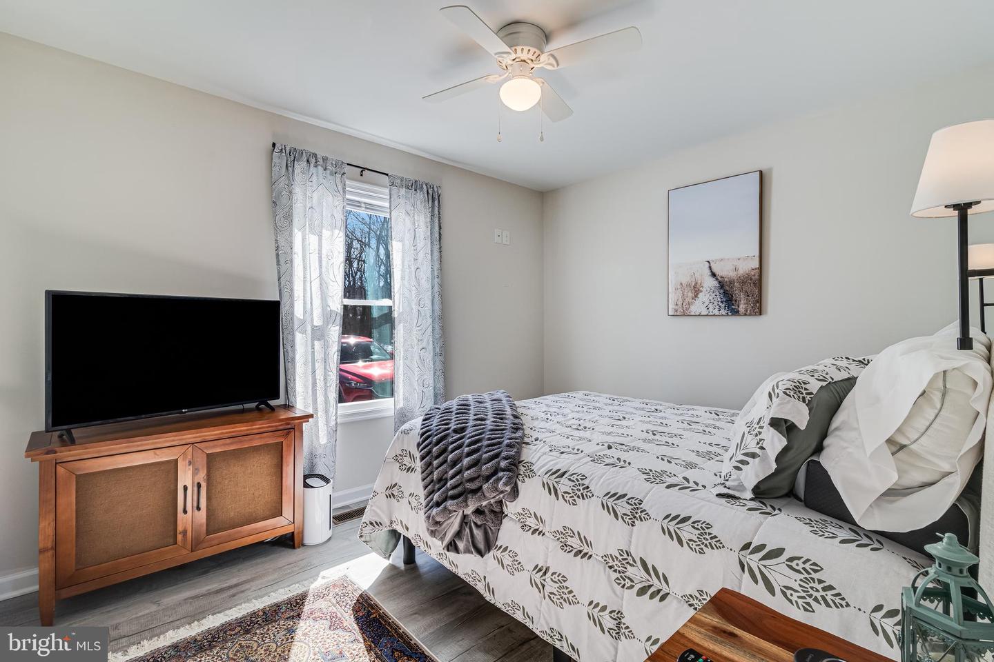 339 AZURE DR, COLONIAL BEACH, Virginia 22443, 3 Bedrooms Bedrooms, ,2 BathroomsBathrooms,Residential,For sale,339 AZURE DR,VAWE2010446 MLS # VAWE2010446