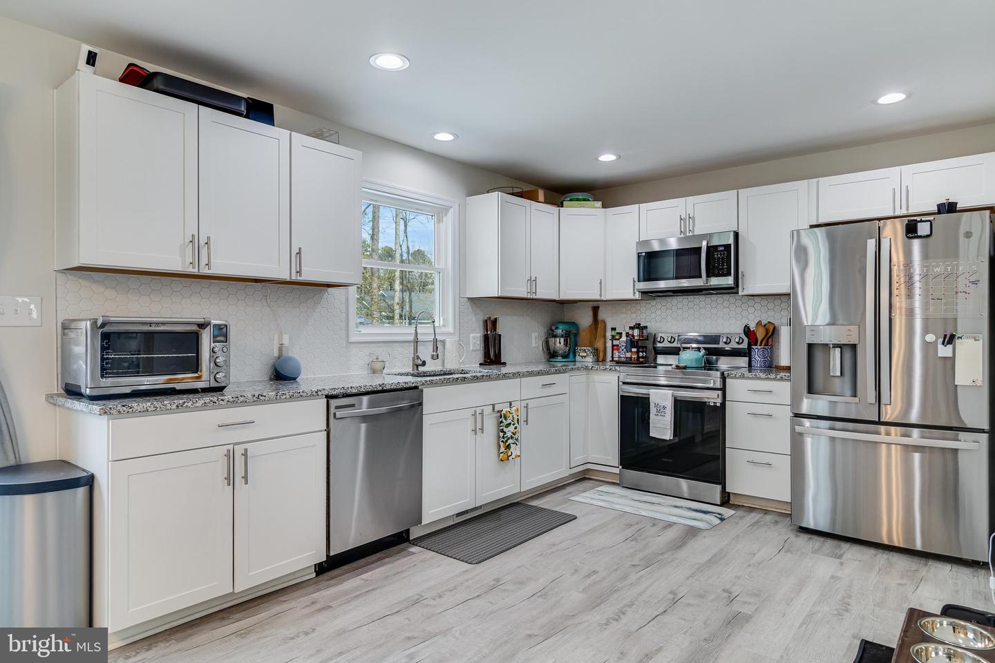 339 AZURE DR, COLONIAL BEACH, Virginia 22443, 3 Bedrooms Bedrooms, ,2 BathroomsBathrooms,Residential,For sale,339 AZURE DR,VAWE2010446 MLS # VAWE2010446