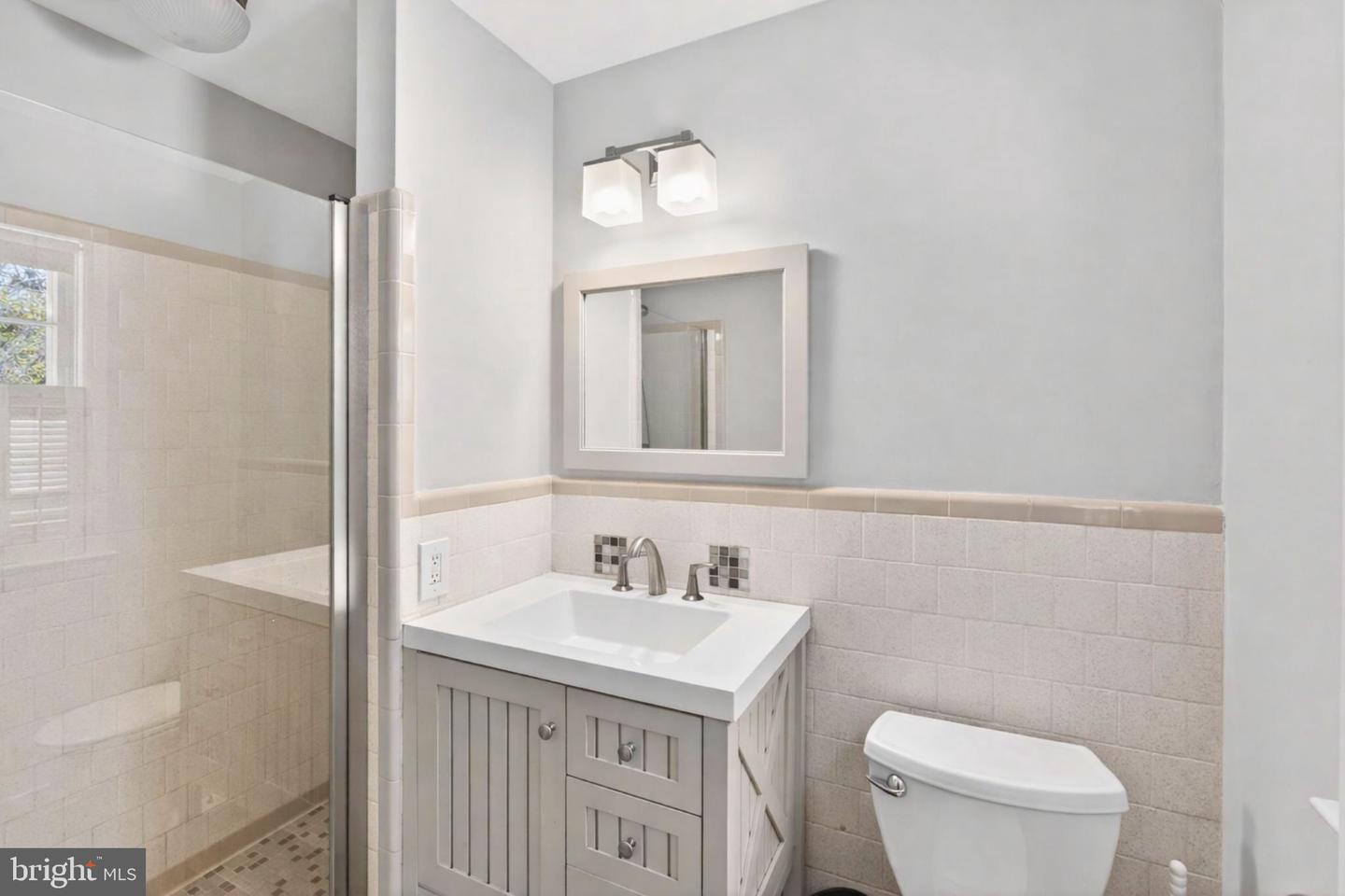 2849 HIDEAWAY RD, FAIRFAX, Virginia 22031, 5 Bedrooms Bedrooms, ,4 BathroomsBathrooms,Residential,For sale,2849 HIDEAWAY RD,VAFX2288048 MLS # VAFX2288048